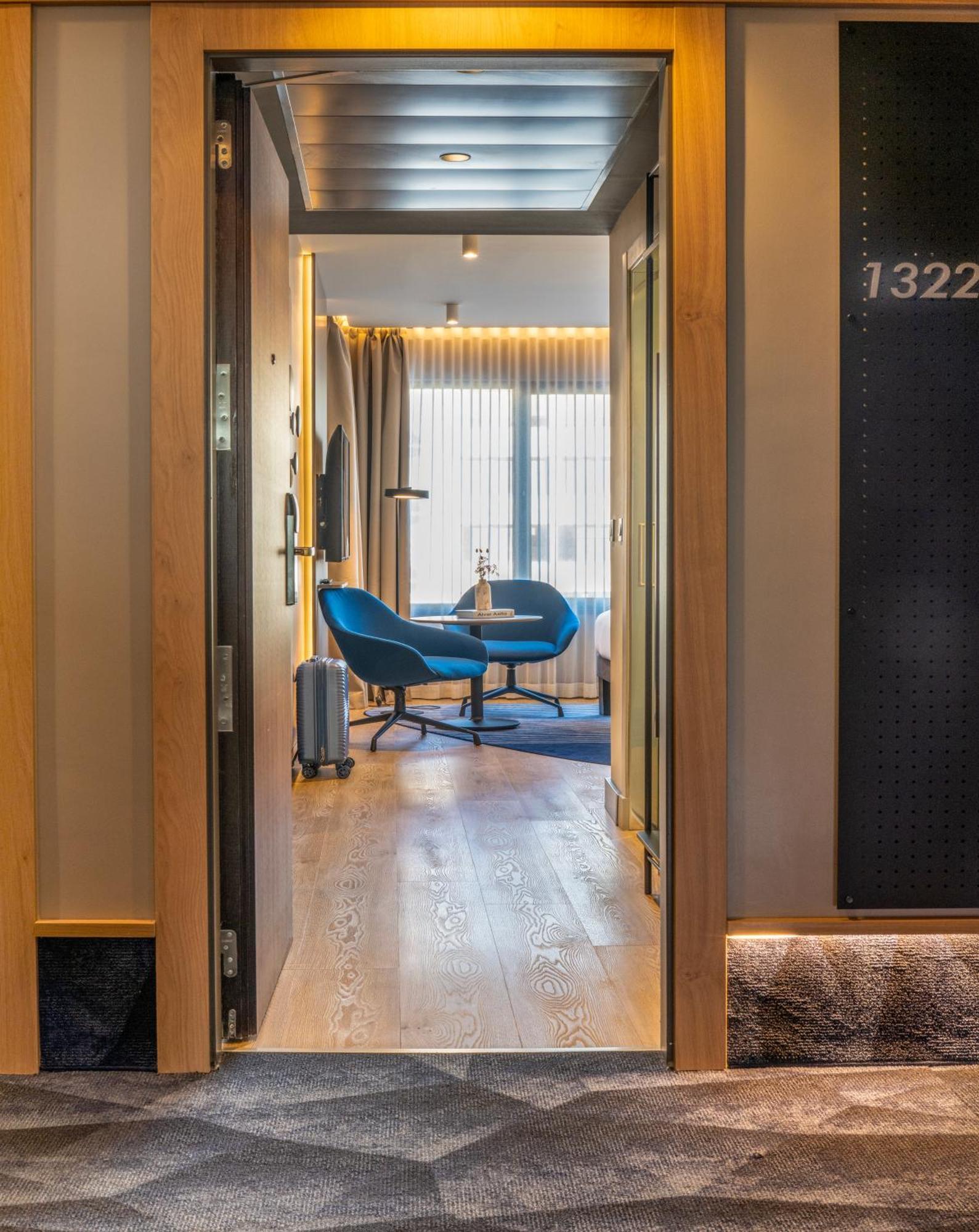 Hotel Pullman Madrid Airport & Feria Exterior foto